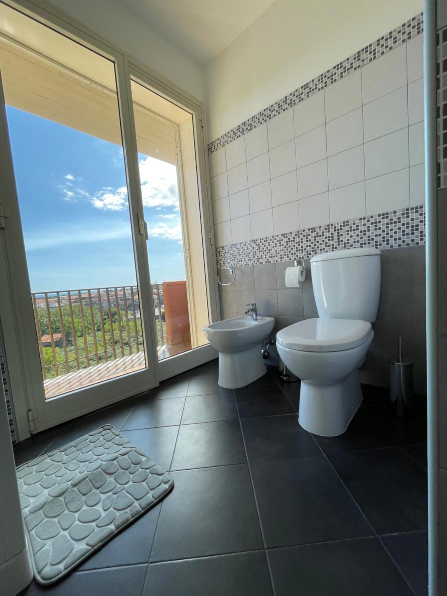 Elysium Etna Rooftop Фьюмефреддо-ди-Сицилия Экстерьер фото