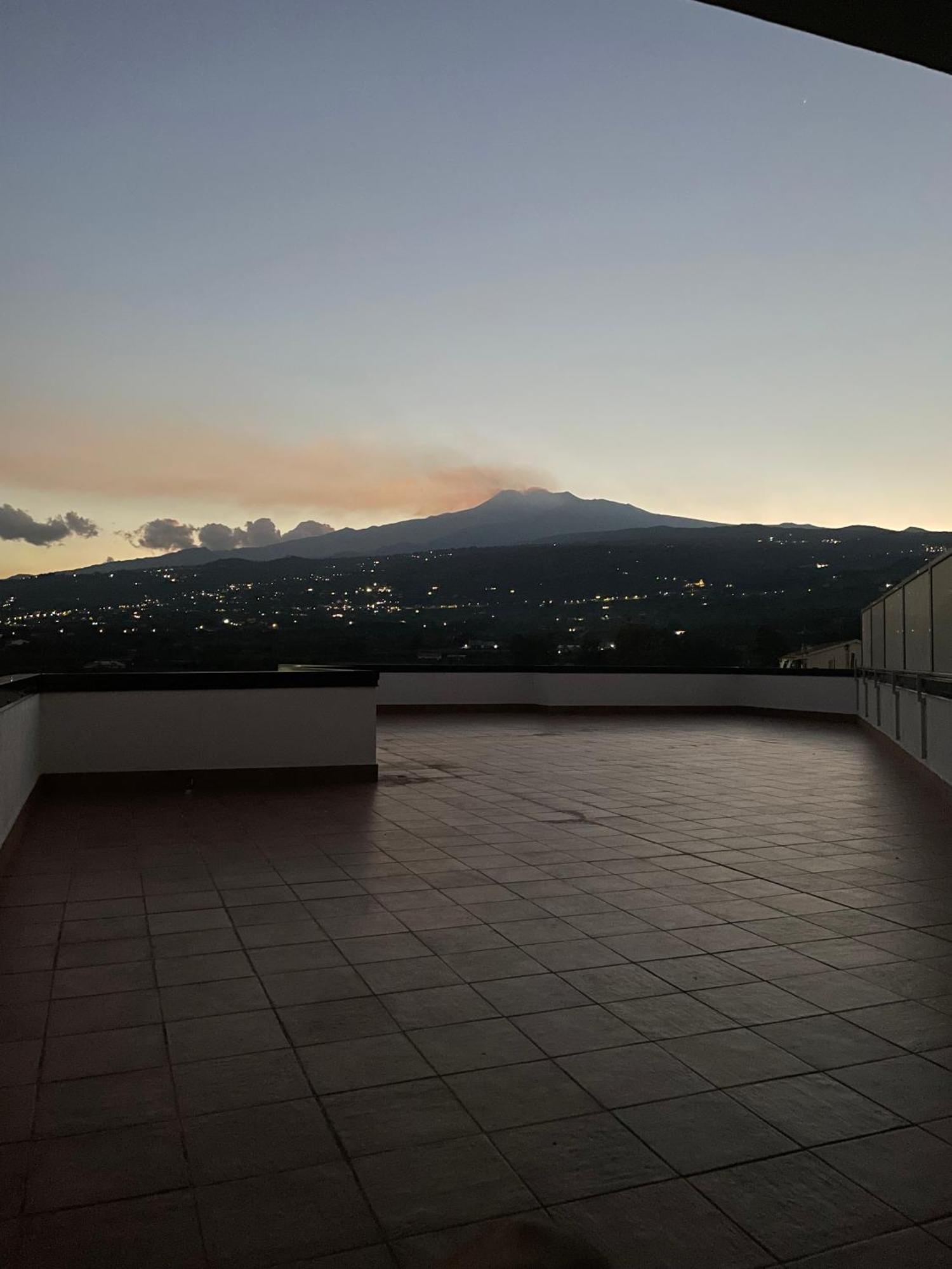 Elysium Etna Rooftop Фьюмефреддо-ди-Сицилия Экстерьер фото